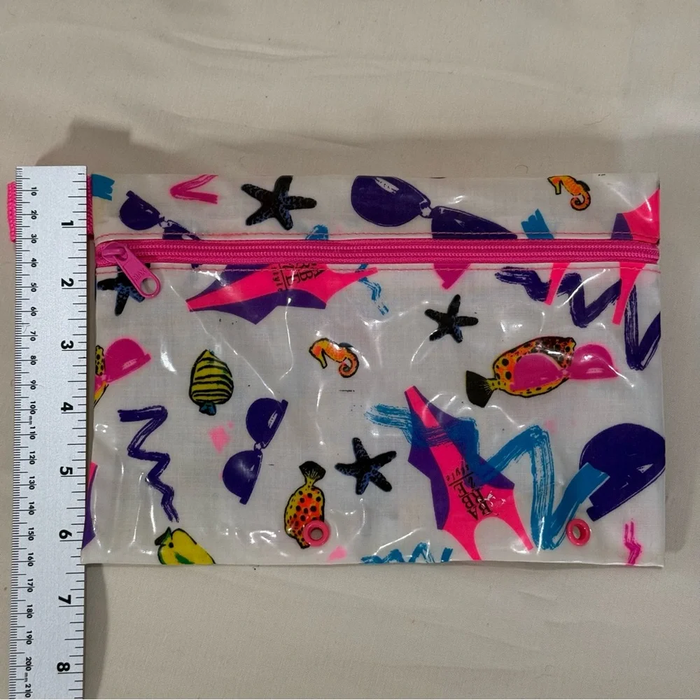 RARE 1989 Barbie Mattel Inc. Vintage Girl's Duffle Bag & Pouch Vinyl Graphic Art